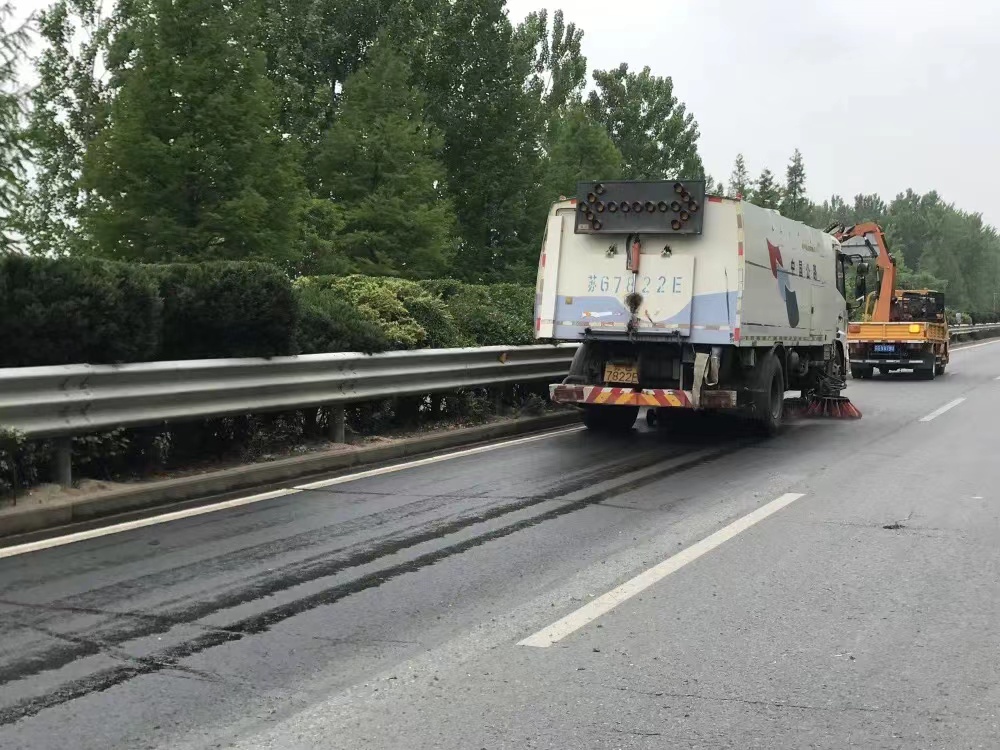 上海交通展|浅谈高速公路养护机械设备的管理和发展趋势