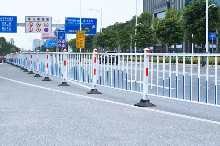交通设施展|带你认识交通设施之交通护栏