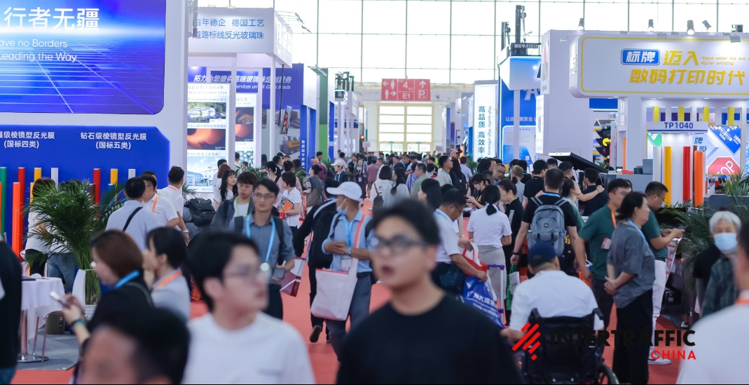 2025定档上海！2024境外买家增长10%，现场展位续订率达33%，再创新高！